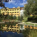 Hotel Wellness & Lipno -