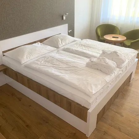 Hotel Wellness & Lipno - Frymburk