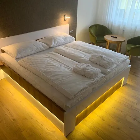 Wellness & Lipno -